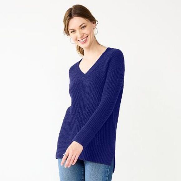 Nine West Sweaters - NWT Nine West Blue V Nech Stitch Front Sweater Size XS